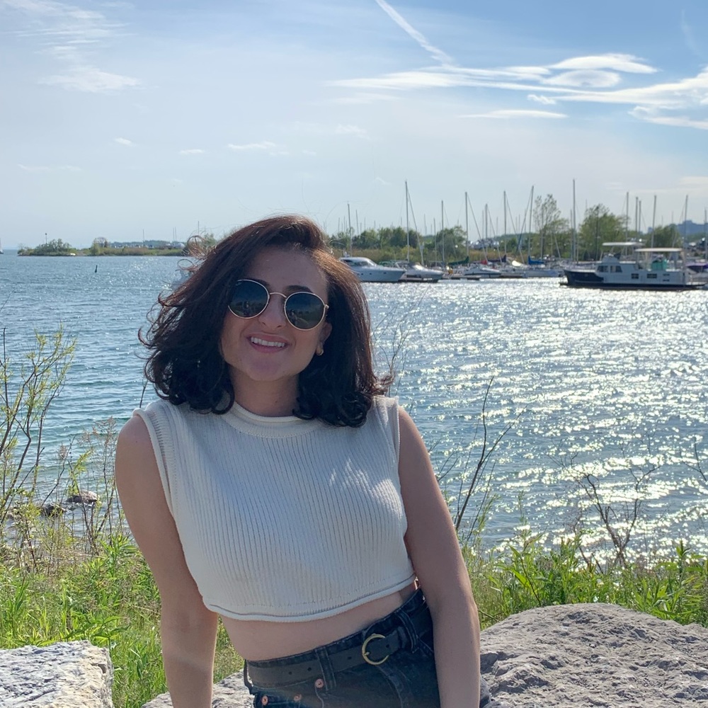 Meet your Posher, Sandy